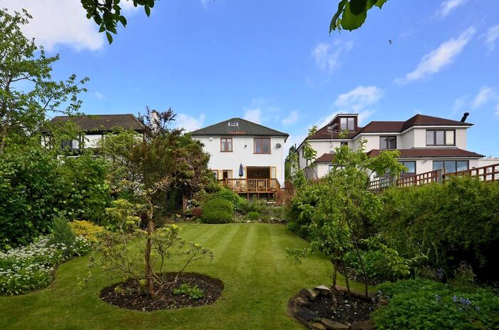 4 Bedroom Detached House To Rent In Wise Lane, Mill Hill, London, NW7