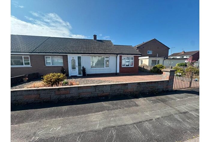 2 Bedroom Semi Detached Bungalow For Sale In Whinny Rig, Heathhall, Dumfries, DG1