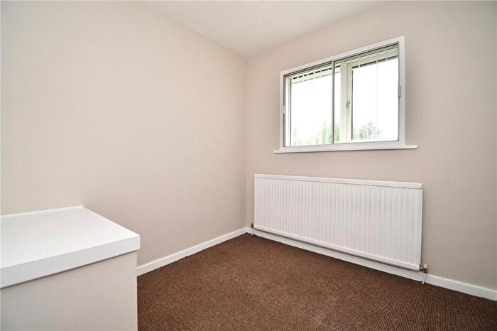 3 Bedroom End Of Terrace House For Sale In Bridle Close, Prenton, Merseyside, CH43