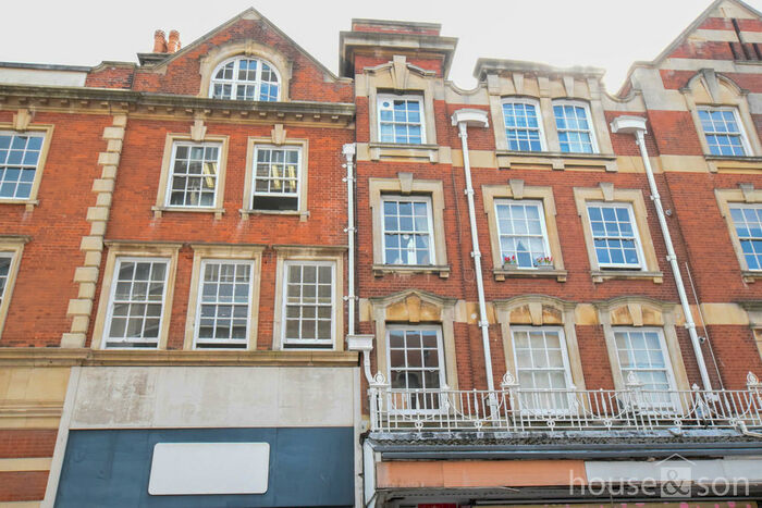 2 Bedroom Flat To Rent In Gervis Place, Bournemouth, BH1