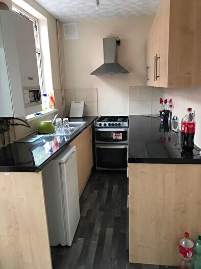 2 Bedroom Terraced House To Rent In Henton Road, Leicester, LE3