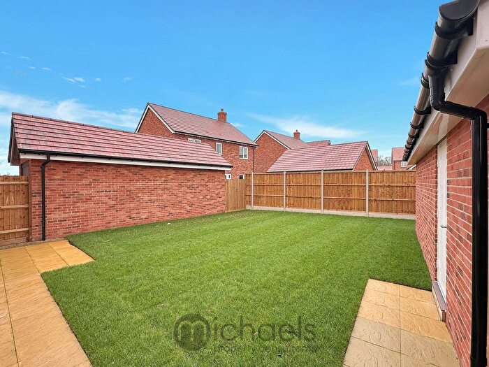 4 Bedroom Detached House For Sale In Brood Chase, Fordham Heath, Colchester, CO3