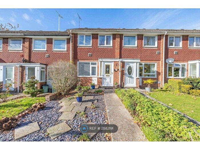 2 Bedroom Terraced House To Rent In East Lodge Road, Ashford, TN23