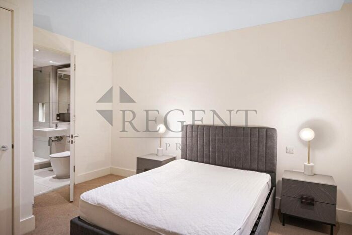 2 Bedroom Apartment To Rent In Hale Works, Daneland Walk, N17