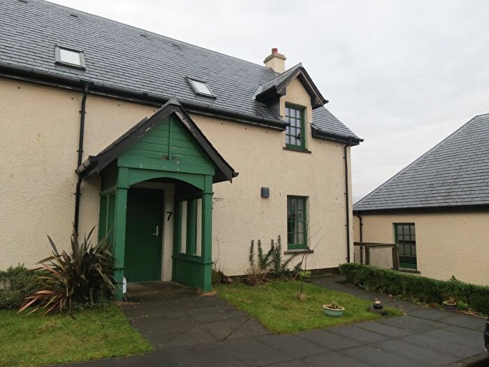 4 Bedroom Semi-Detached House For Sale In Pier Road (Rathad A' Chidhe), Isle Of Skye, IV45