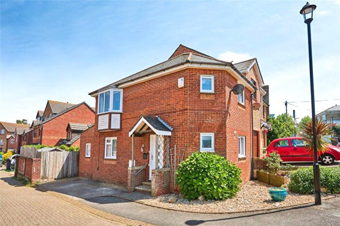 2 Bedroom Semi-Detached House For Sale In Park Mews, Sandown, Isle Of Wight, PO36