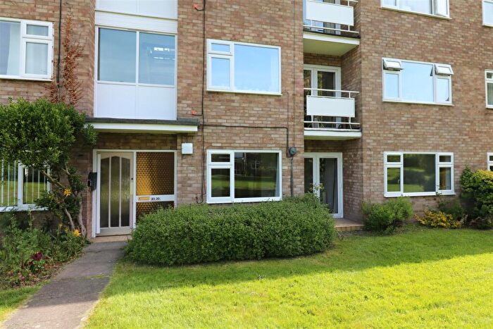 2 Bedroom Apartment To Rent In St. Johns Court, Warwick, CV34