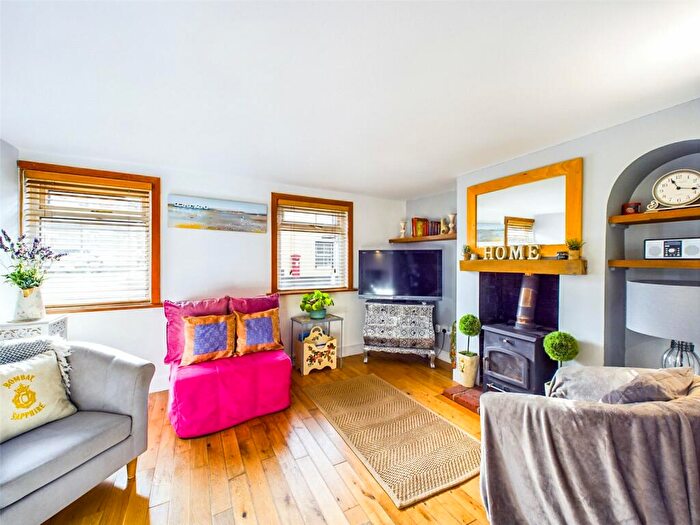 2 Bedroom Semi-Detached House For Sale In Purewell, Christchurch, Dorset, BH23