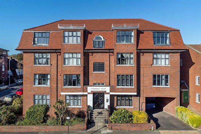 3 Bedroom Flat For Sale In Holland Road, Hove, BN3