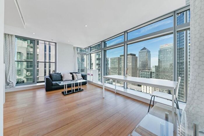 2 Bedroom Flat To Rent In Pan Peninsula Square, Canary Wharf, London, E14