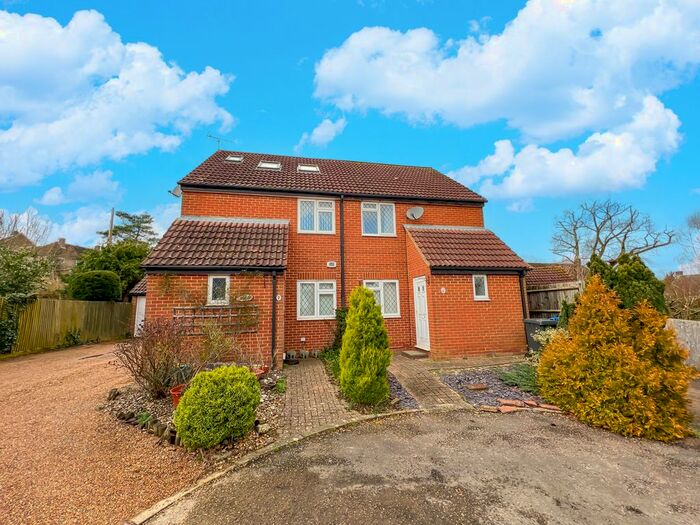 2 Bedroom Semi-Detached House To Rent In Rough Field, East Grinstead, RH19