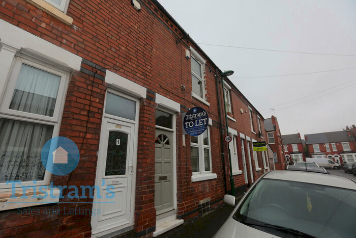 2 Bedroom Terraced House To Rent In Gibson Road, Nottingham, NG7