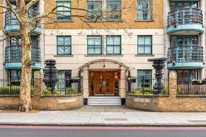 2 Bedroom Flat For Sale In Old Marylebone Road, London, NW1