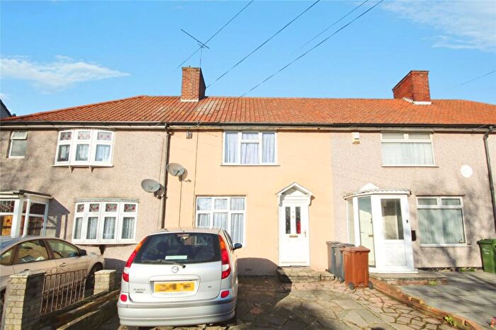 3 Bedroom Terraced House To Rent In Oxlow Lane, Dagenham, RM10