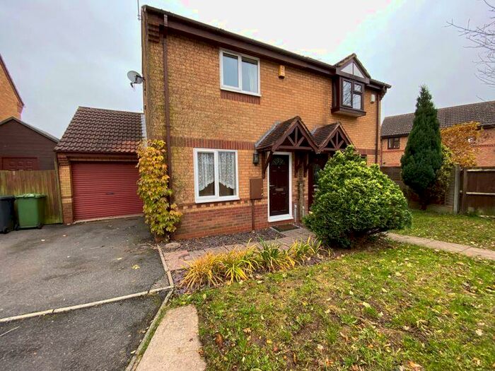 2 Bedroom Semi-Detached House To Rent In Bronze Close, Maple Park, CV11