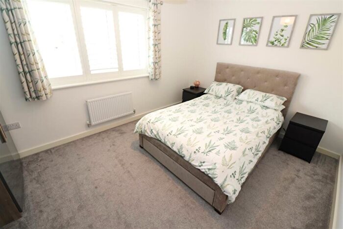 2 Bedroom End Of Terrace House For Sale In Carnelian Avenue, Wellingborough, NN8