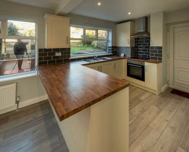 3 Bedroom House To Rent In Broadway, Newcastle Upon Tyne, NE15