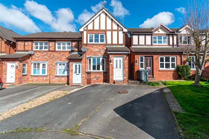 2 Bedroom End Of Terrace House For Sale In Beechfield Drive, Middlewich, CW10