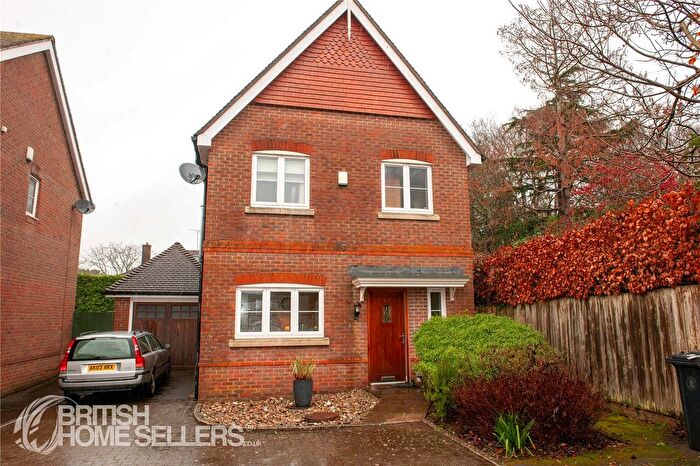 3 Bedroom Detached House For Sale In Meadow Close, Lavant, Chichester, West Sussex, PO18