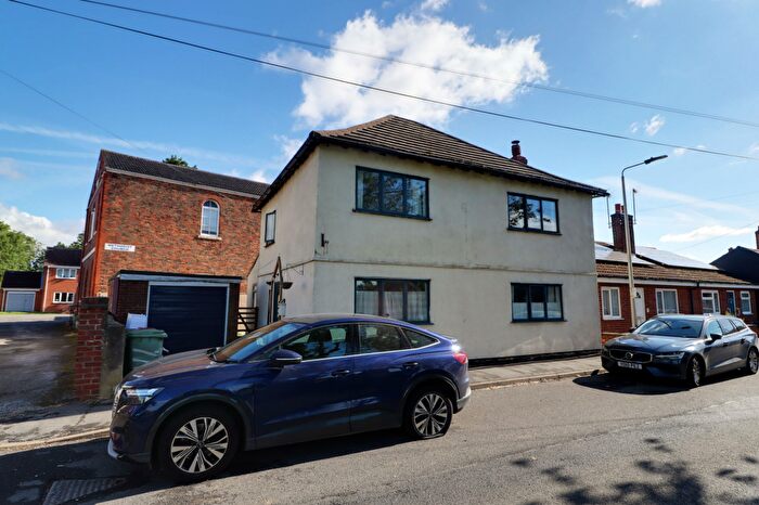 3 Bedroom Detached House For Sale In High Street, Owston Ferry, DN9