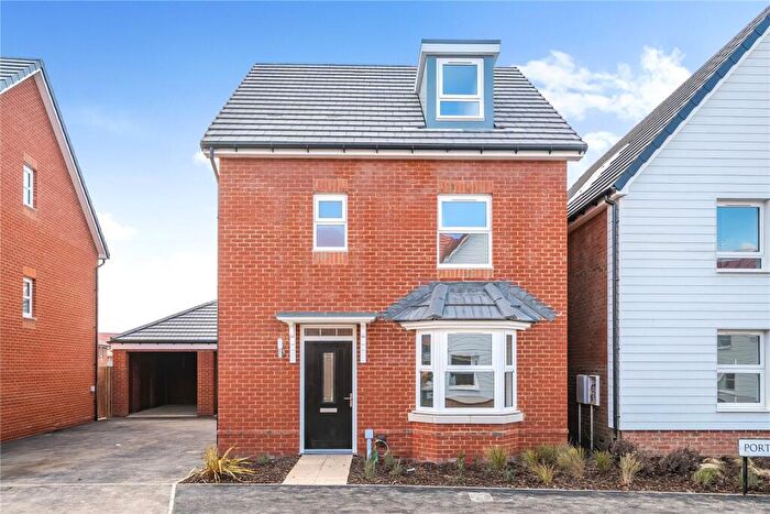 4 Bedroom Detached House To Rent In Wilstone Street, Broughton, Aylesbury, HP22