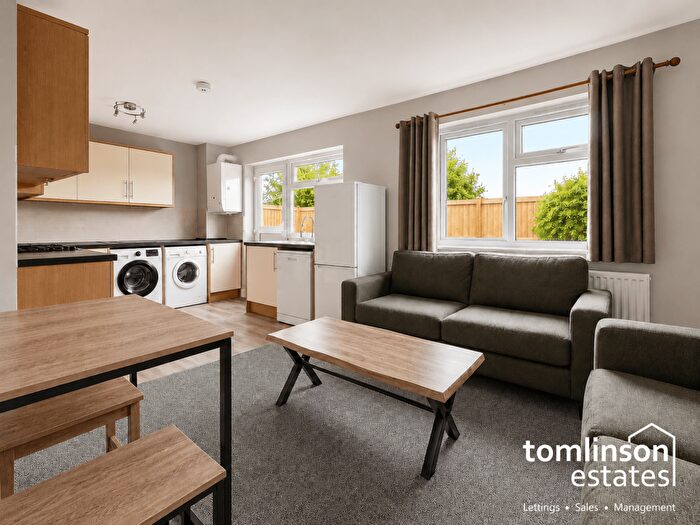 5 Bedroom Semi-Detached House To Rent In Allen Field Court, Park Road, Lenton, Nottingham, NG7