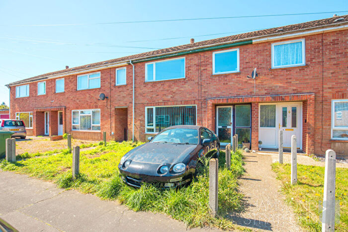 3 Bedroom Terraced House For Sale In Halford Close, Attleborough, NR17