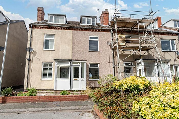 3 Bedroom Terraced House For Sale In Bentinck Road, Shuttlewood, Chesterfield, S44