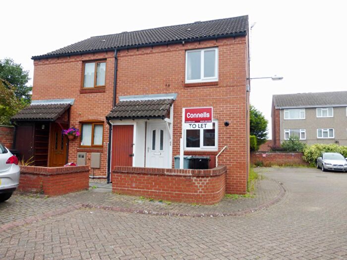 2 Bedroom Semi-Detached House To Rent In Norton Street, Grantham, NG31