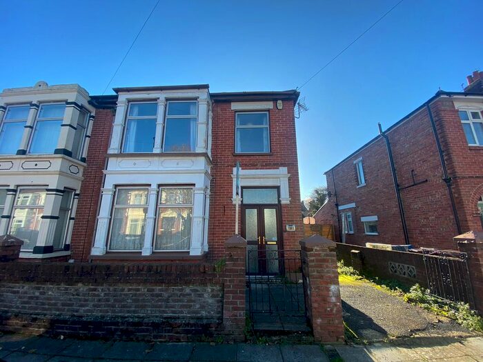 3 Bedroom Property To Rent In Merrivale Road, Portsmouth, PO2