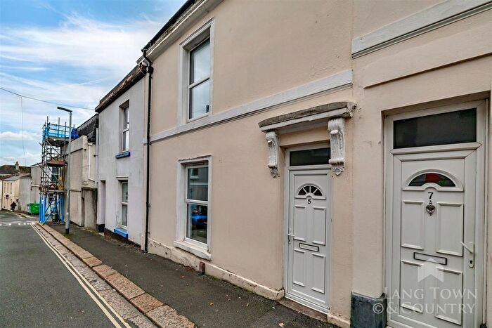 2 Bedroom Terraced House To Rent In Chedworth Street, Plymouth, PL4