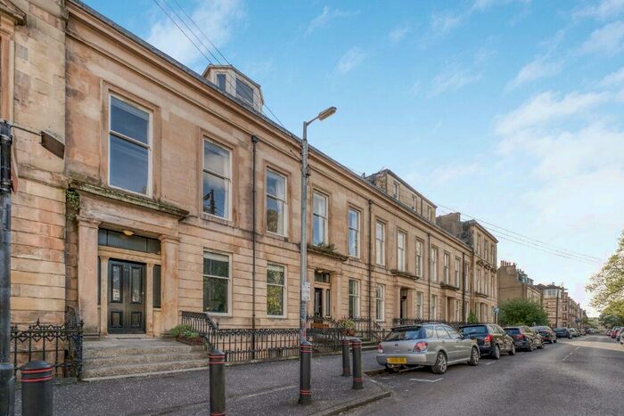 2 Bedroom Flat To Rent In West Princes Street, Woodlands, Glasgow, G4