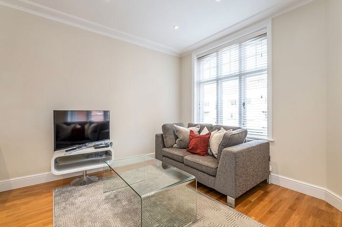 1 Bedroom Flat To Rent In King Street, London, W6