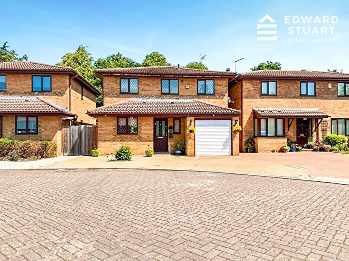4 Bedroom Detached House For Sale In Five Arches, Orton Wistow, Peterborough, Cambridgeshire, PE2