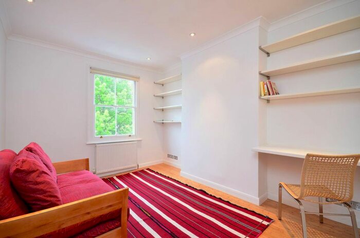 1 Bedroom Flat To Rent In Cleveland Road, Chiswick, London, W4