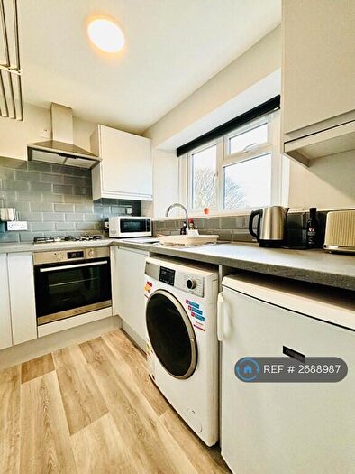 2 Bedroom Flat To Rent In Buckingham Place, Clifton, Bristol, BS8
