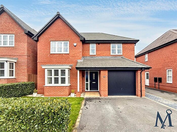 4 Bedroom Detached House For Sale In Farmers Way, Hugglescote, Coalville, LE67