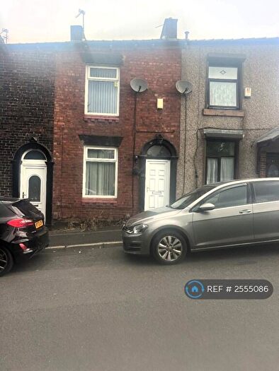 2 Bedroom Terraced House To Rent In Malby Street, Oldham, OL1