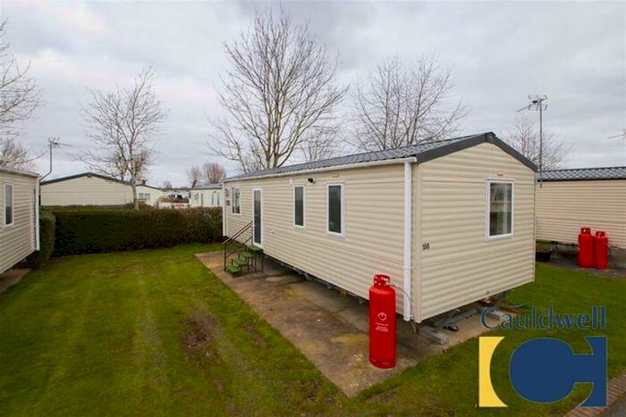 2 Bedroom Detached Bungalow To Rent In Main Street, Cosgrove, Milton Keynes MK19