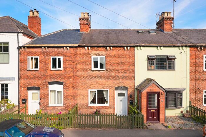 2 Bedroom Cottage For Sale In Park Lane, Knaresborough, HG5