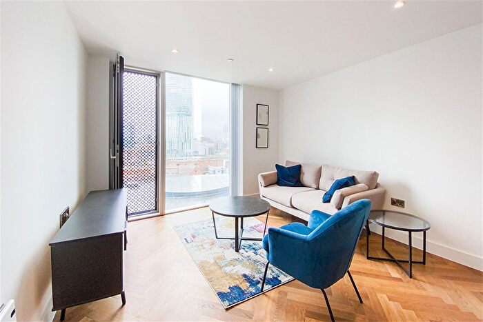 1 Bedroom Flat For Sale In East Tower, Deansgate Square, M15