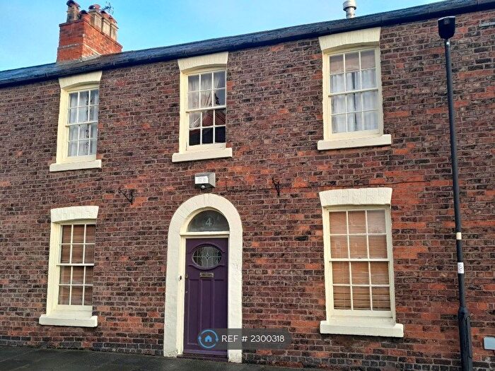 3 Bedroom End Of Terrace House To Rent In Mount Pleasant, Saltney, Chester, CH4