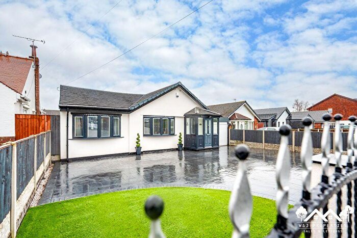 2 Bedroom Detached Bungalow For Sale In Altcar Road, Formby, Liverpool, L37