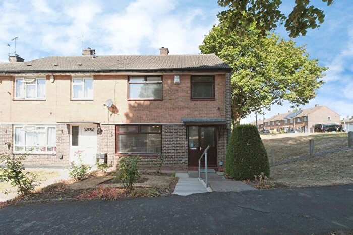 3 Bedroom End Of Terrace House For Sale In Waterford Drive, Chaddesden, Derby, DE21