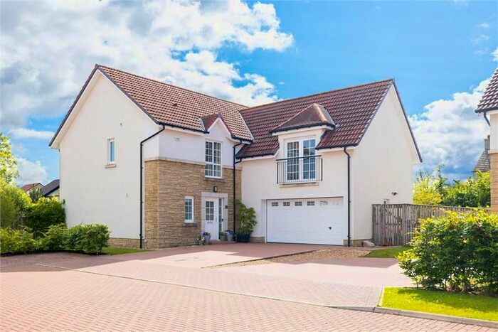 5 Bedroom Detached House To Rent In West Cairn View, Murieston, Livingston, West Lothian, EH54