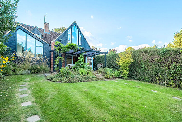 3 Bedroom End Of Terrace House For Sale In Gillotts Hill, Harpsden, Henley-on-Thames, Oxfordshire, RG9
