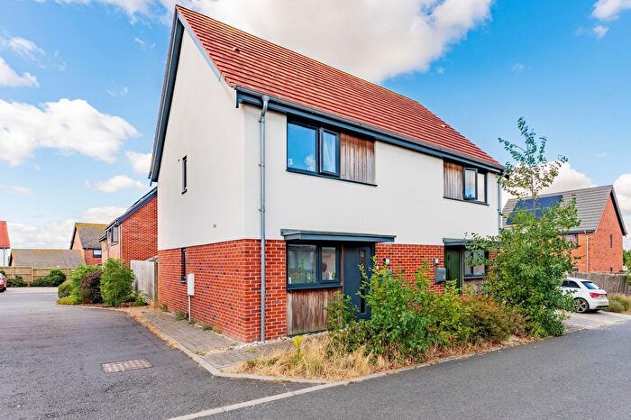 2 Bedroom Semi-Detached House For Sale In Walnut Tree Road, Mattishall, NR20