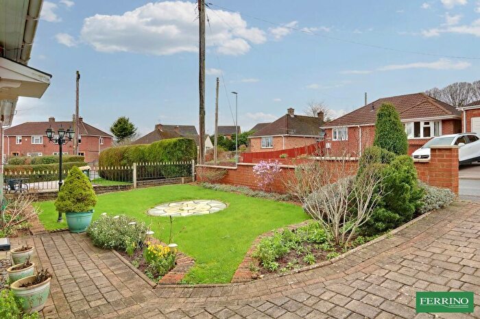 2 Bedroom Bungalow For Sale In Kimberley Drive, Lydney, Gloucestershire., GL15