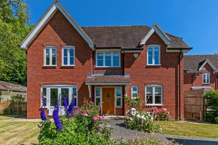4 Bedroom Detached House For Sale In Chillandham Lane, Itchen Abbas, Winchester, SO21