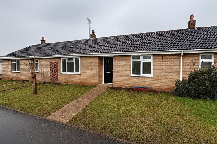 2 Bedroom Bungalow To Rent In Perry's Road, Stanford In The Vale, Faringdon, SN7